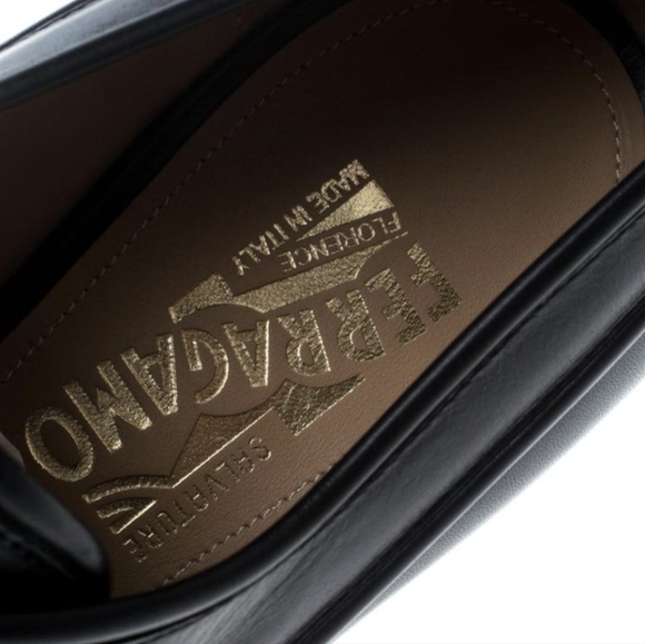 Salvatore Ferragamo Black Leather Faber Fringe Detail Derby - Picture 5 of 6